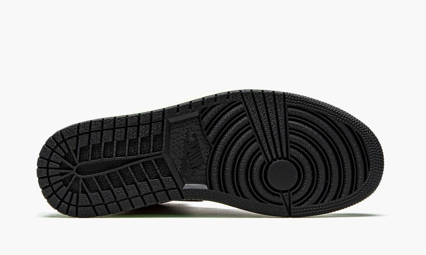 Air Jordan 1 Retro High Tokyo Bio Hack