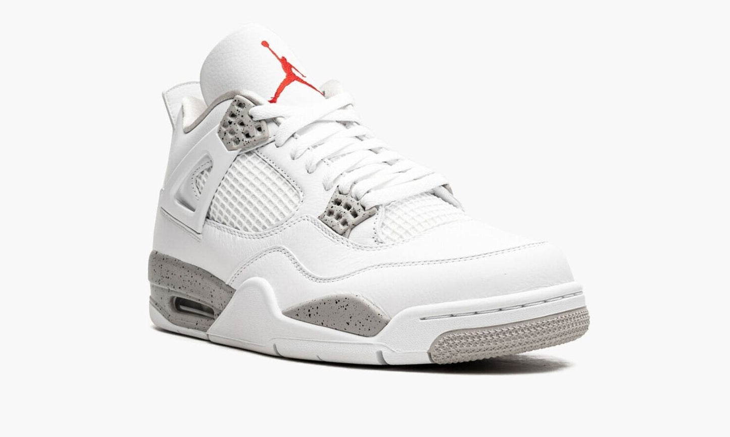 Air Jordan 4 Retro white Oreo (2021)