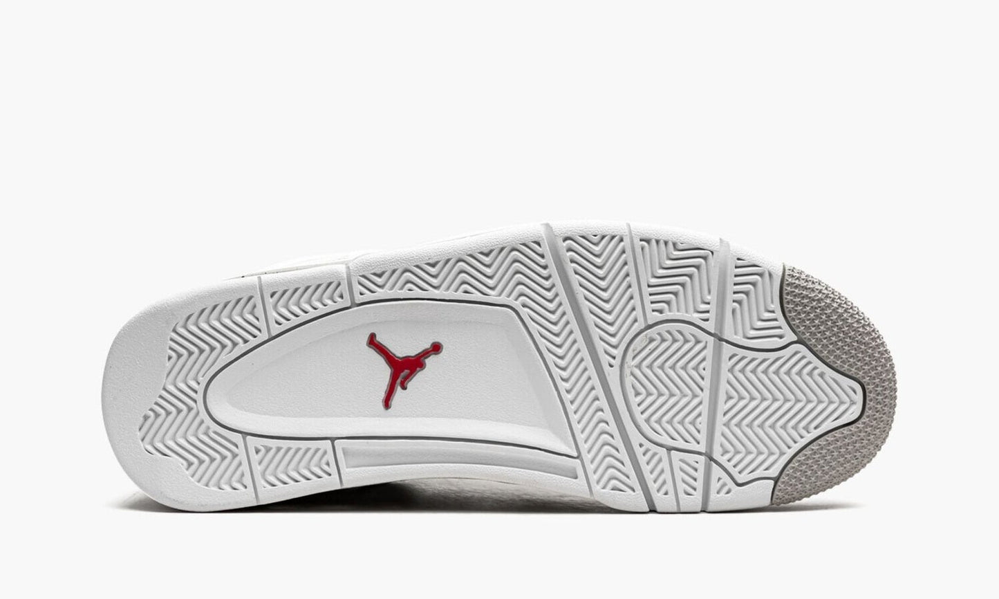 Air Jordan 4 Retro white Oreo (2021)