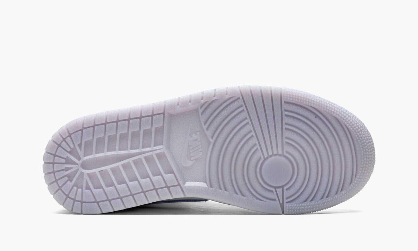 Air Jordan 1 Wolf Grey
