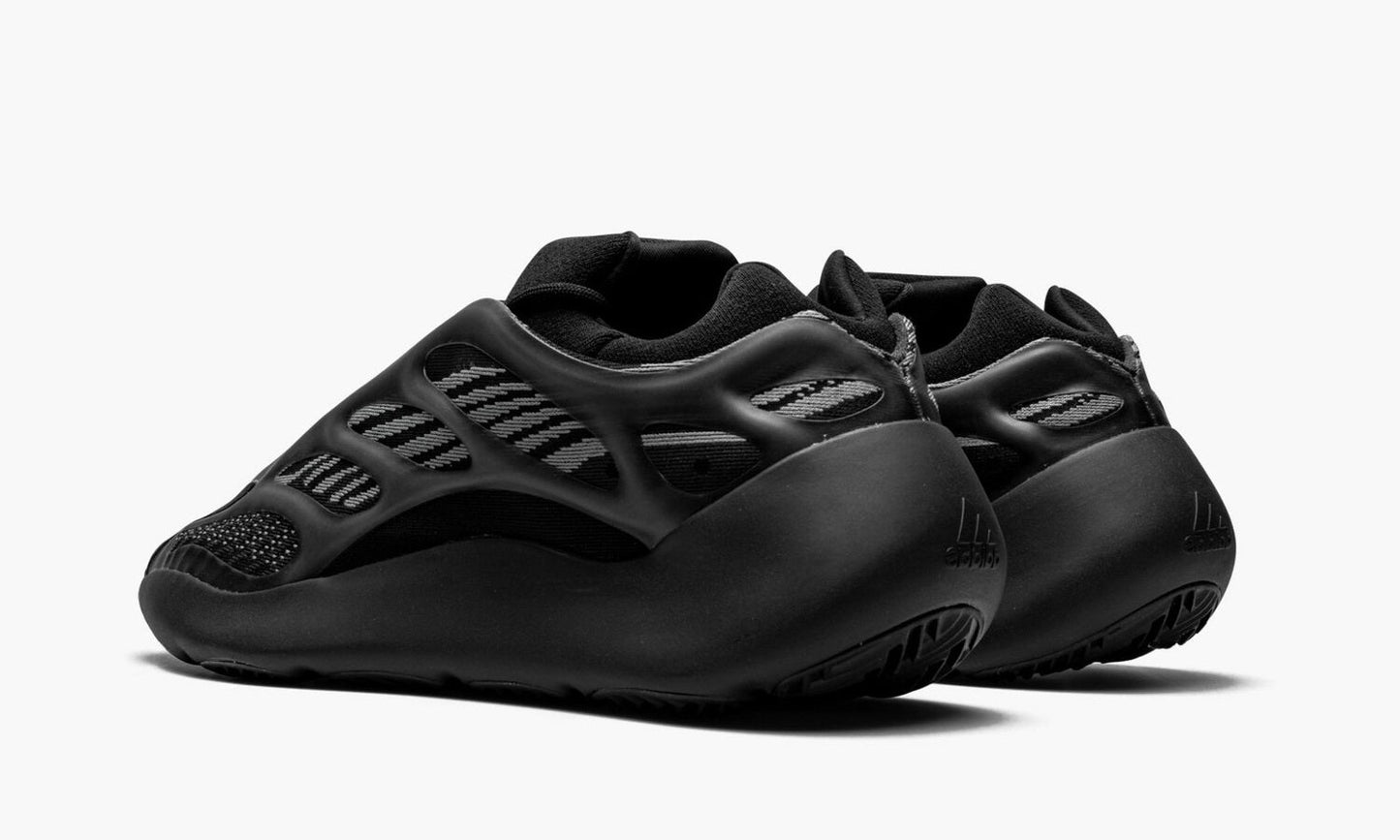 Adidas Yeezy 700 V3 Alvah