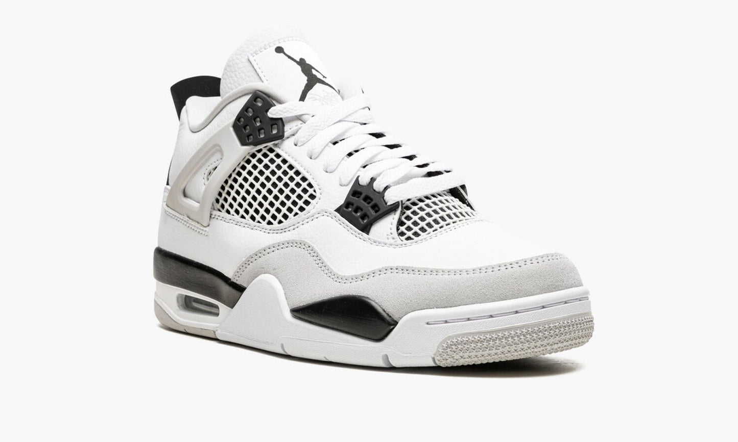 Air Jordan 4 Military Black