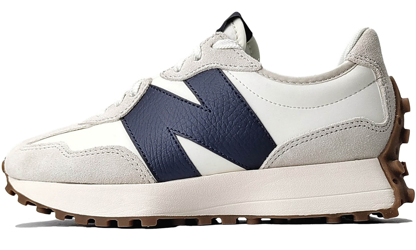 New Balance 327