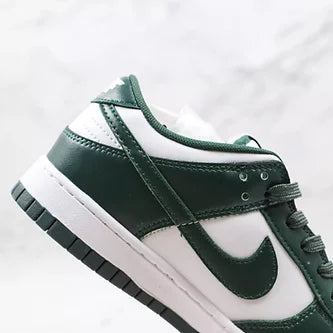 Nike Dunk Low Spartan Green