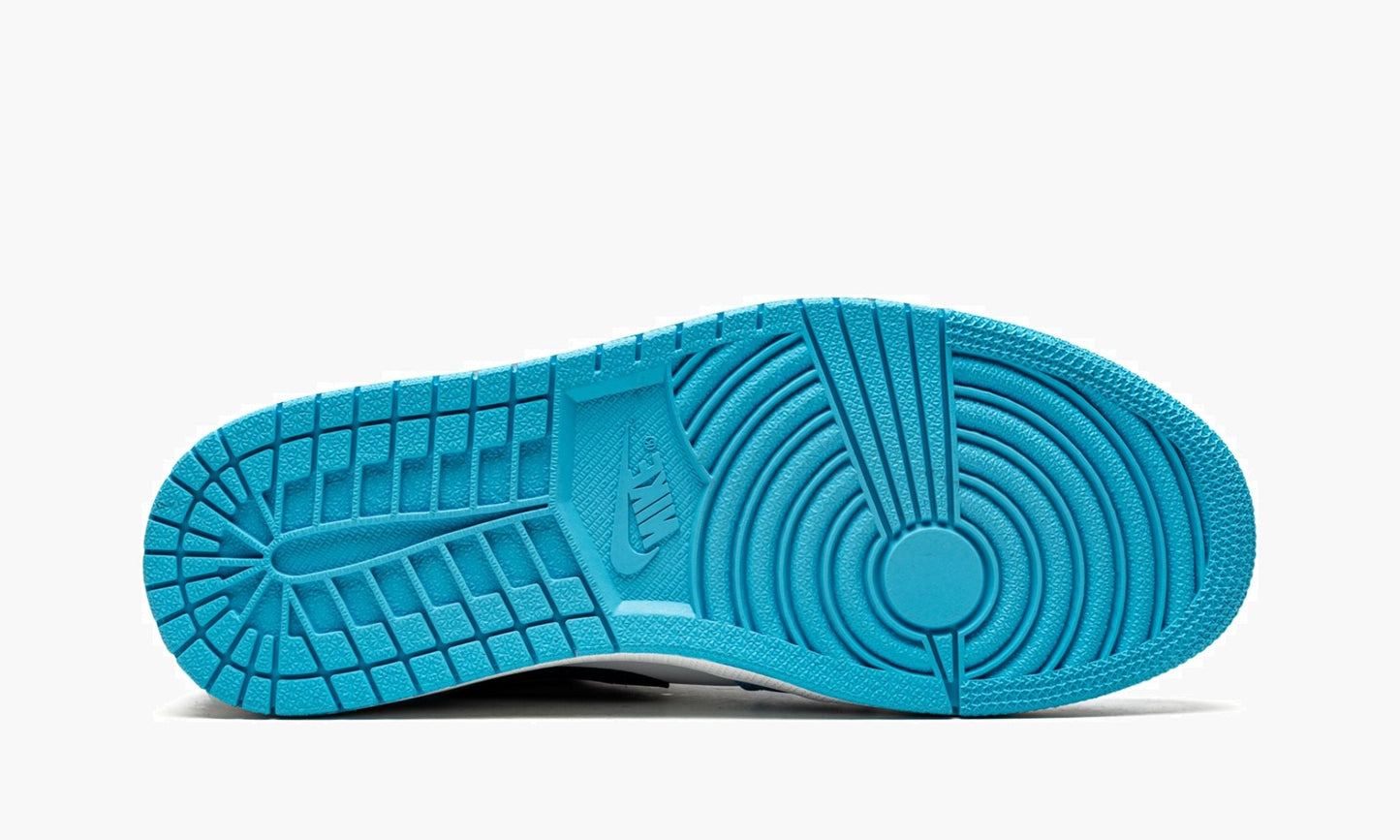 Air Jordan 1 Low UNC