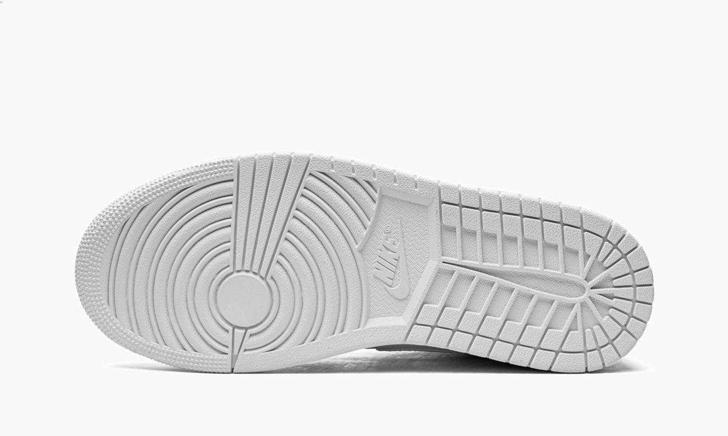 Air Jordan 1 Retro - Clean White