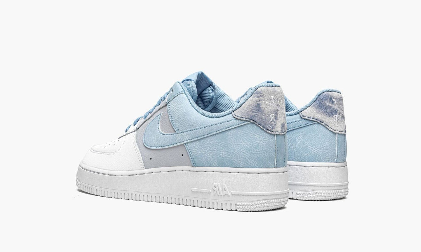 Nike AirForce 1 ‘07 LV8 Psychic Blue