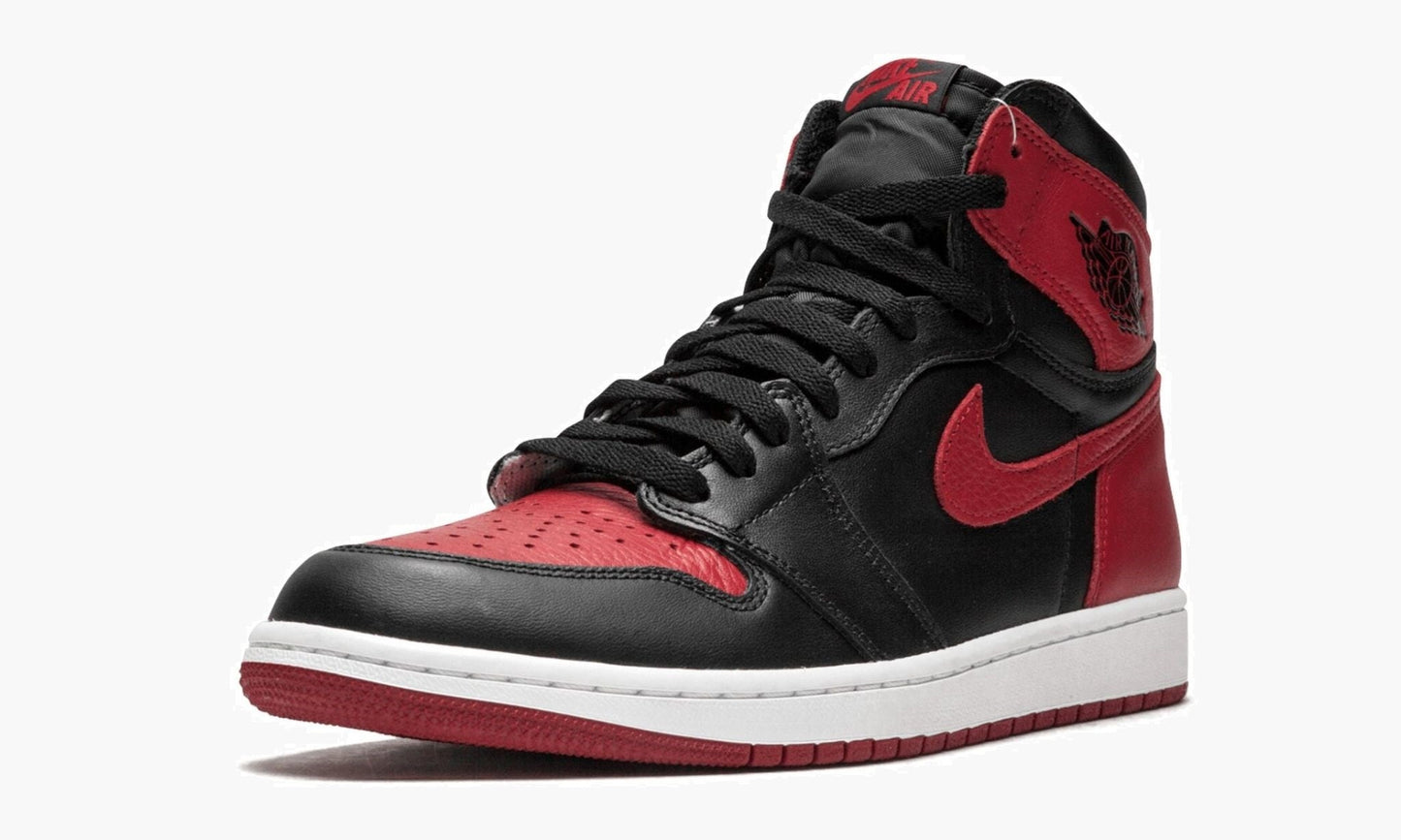 Air Jordan 1 Retro High OG Banned bred